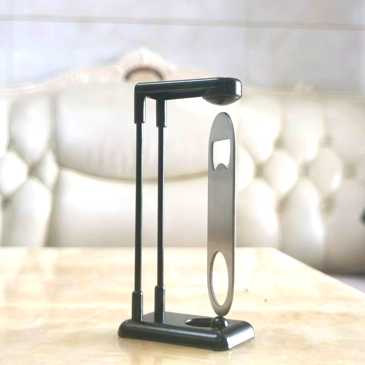 Abridor de botellas de levitac - Home Cooking Restaurant reseña y precio